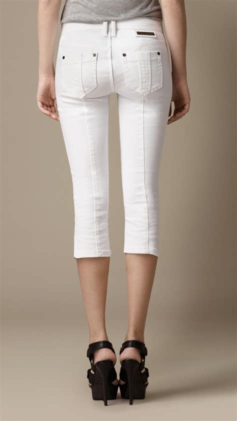 Burberry Capri and cropped pants for Women 